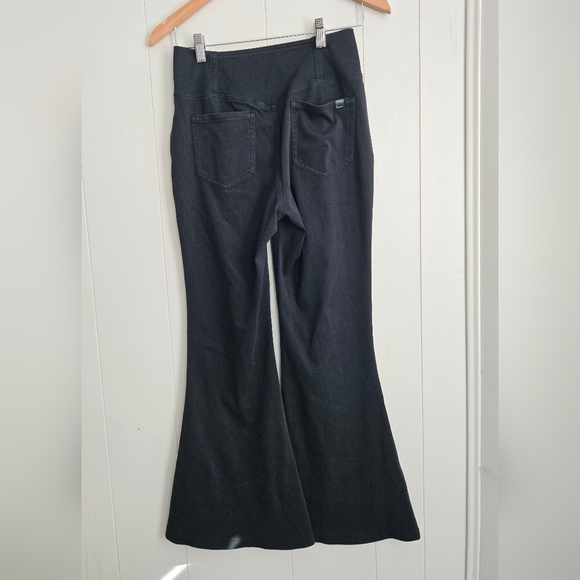 HALARA Super flared stretch wash Pants  with cross pocket and high waist-Size M - Picture 9 of 9